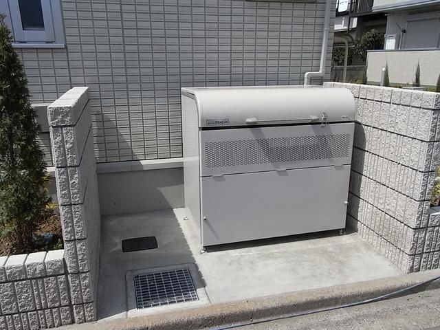 エントランス　★ごみ置き場★
