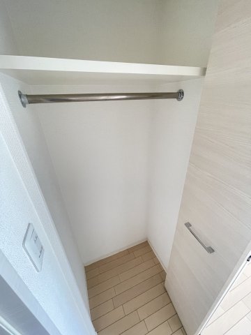 地下鉄千日前線 桜川駅 徒歩5分 14階建 築14年の内装写真