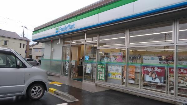 コンビニ　ファミリーマート 播磨町古田店（コンビニ）まで303m