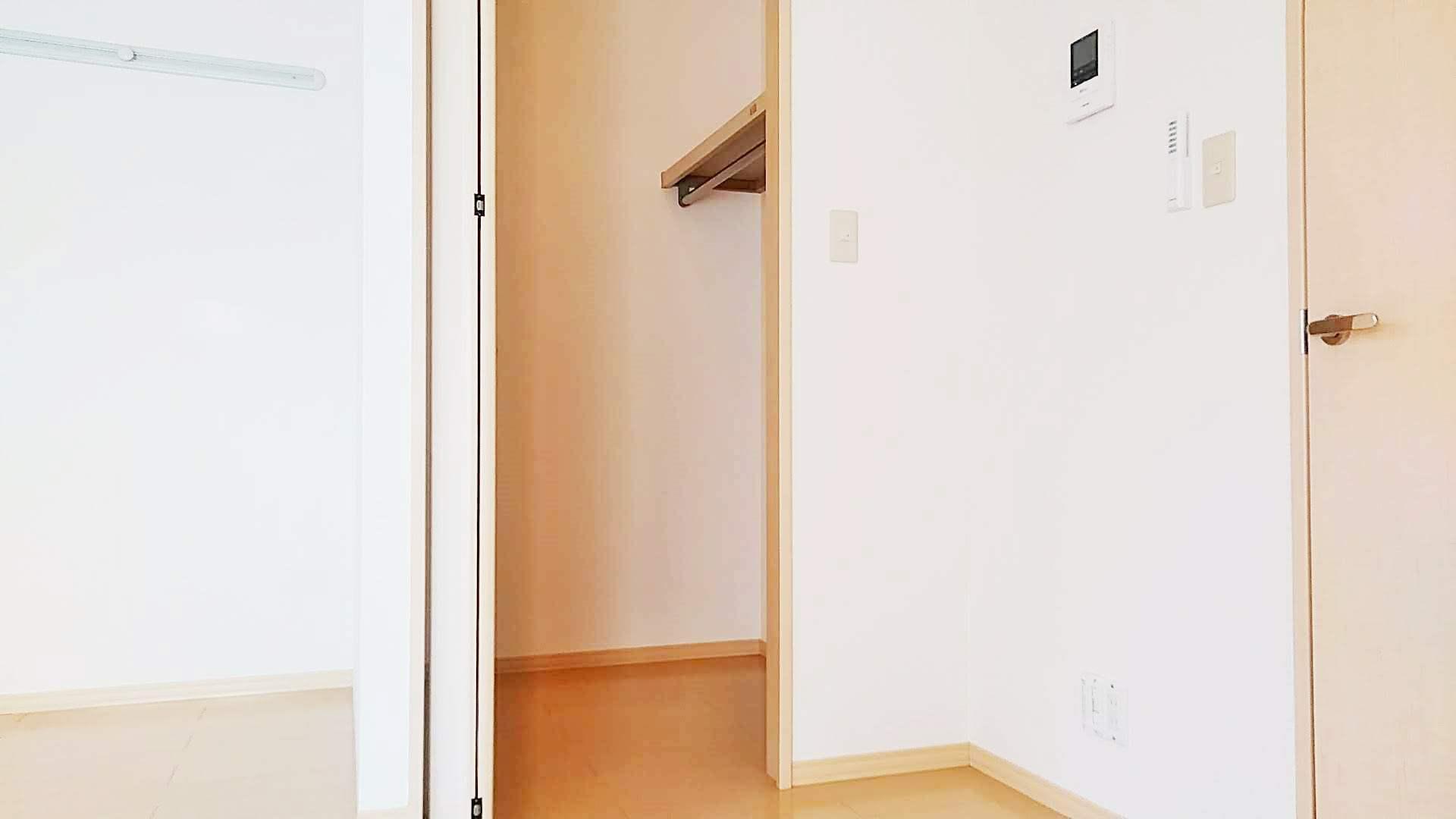 ラスティックIIIの内装写真