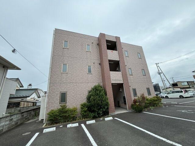 フルール仙台南の外観写真