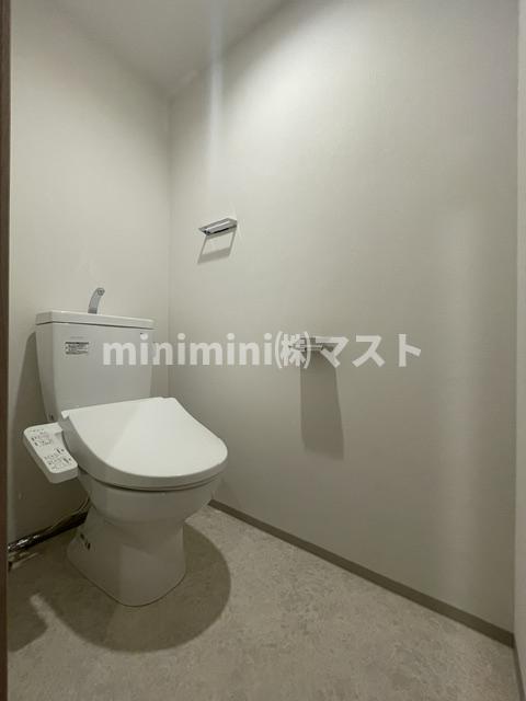 地下鉄長堀鶴見緑地線 松屋町駅 徒歩3分 15階建 築1年のトイレ写真