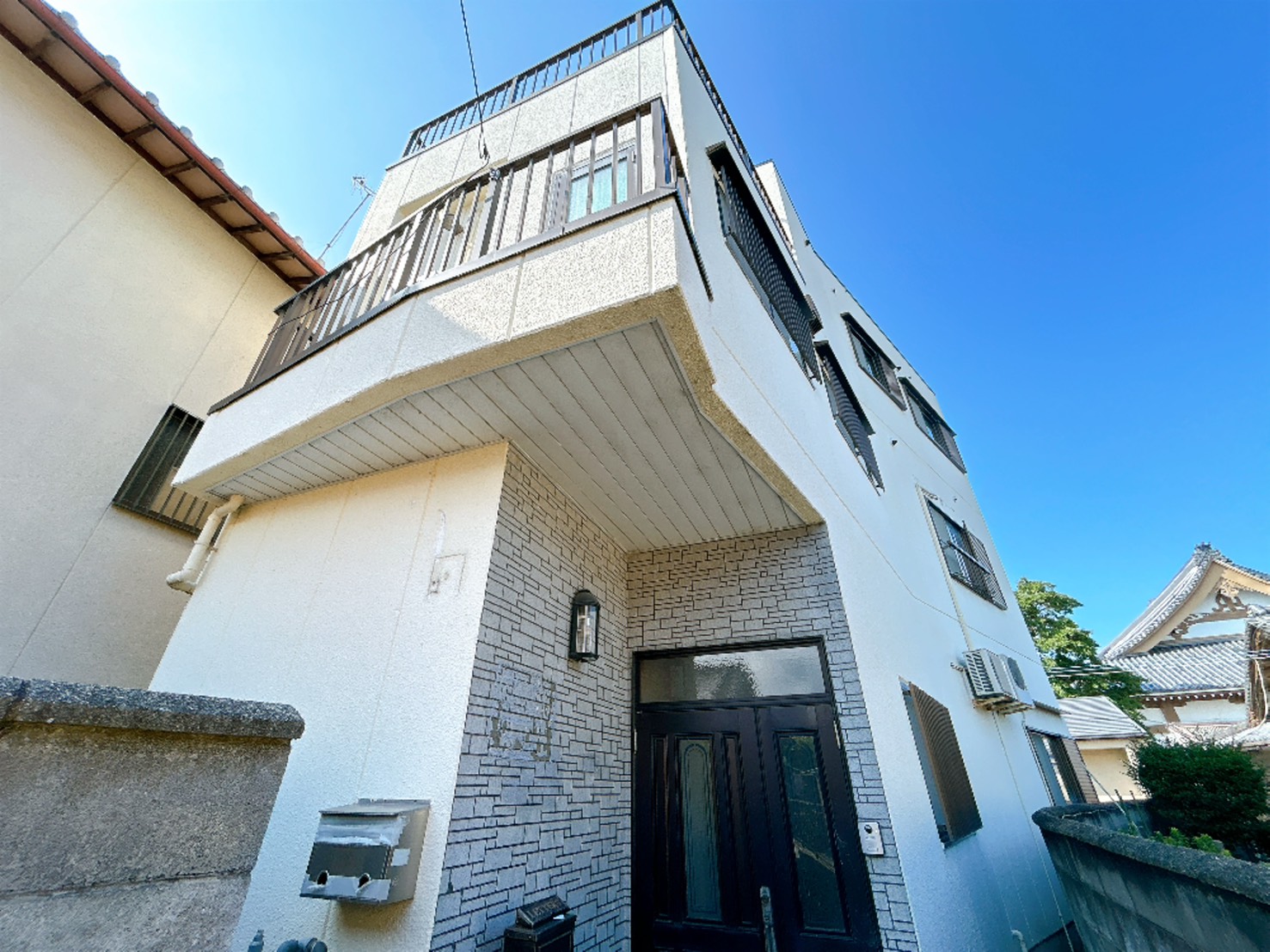 水間鉄道 三ケ山口駅 徒歩6分 3階建 築36年の居間写真