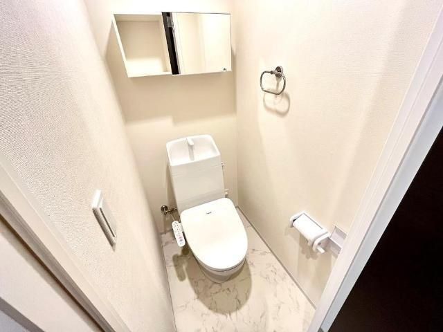 アナベル横濱大通り公園のトイレ写真