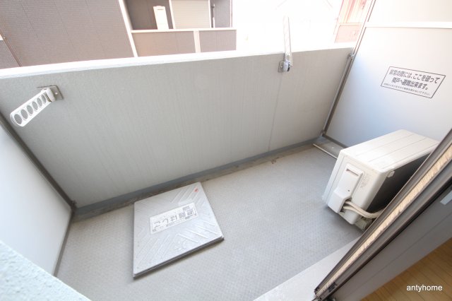 地下鉄御堂筋線 中津駅 徒歩9分 14階建 築20年の内装写真