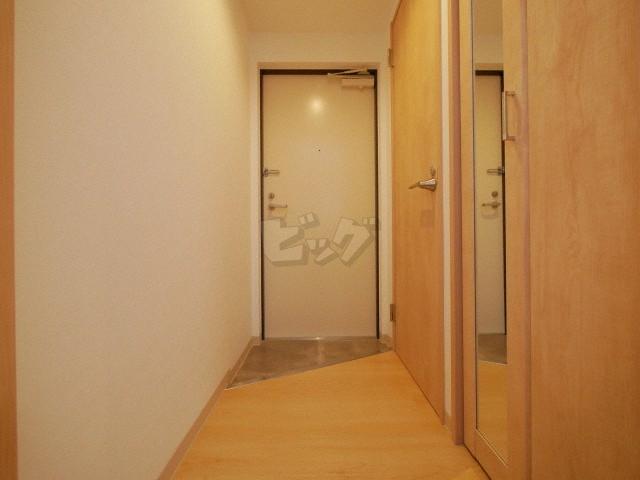 CARRERA88の玄関写真