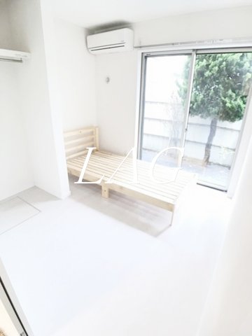 ＪＲ総武線 西千葉駅 徒歩9分 2階建 築10年の居間写真