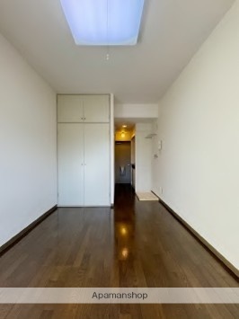 KOGANEI CRYSTAL MANSIONの内装写真