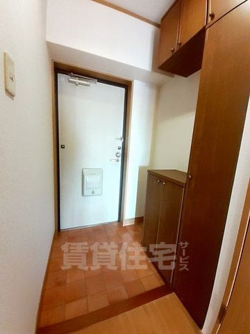 山陽電鉄本線 東二見駅 徒歩7分 4階建 築30年の玄関写真