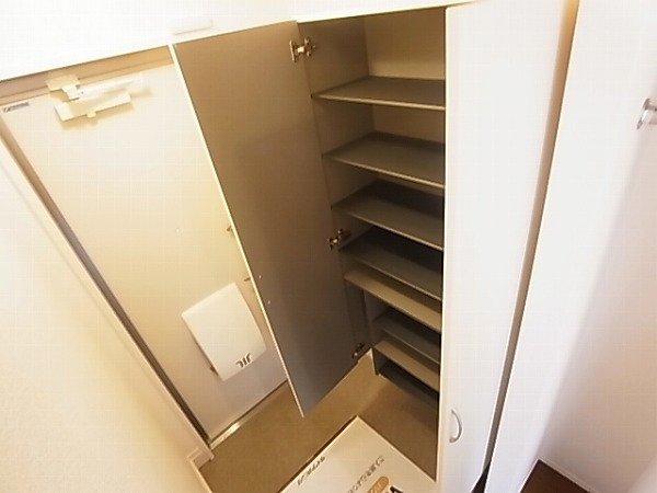 クレールIの玄関写真