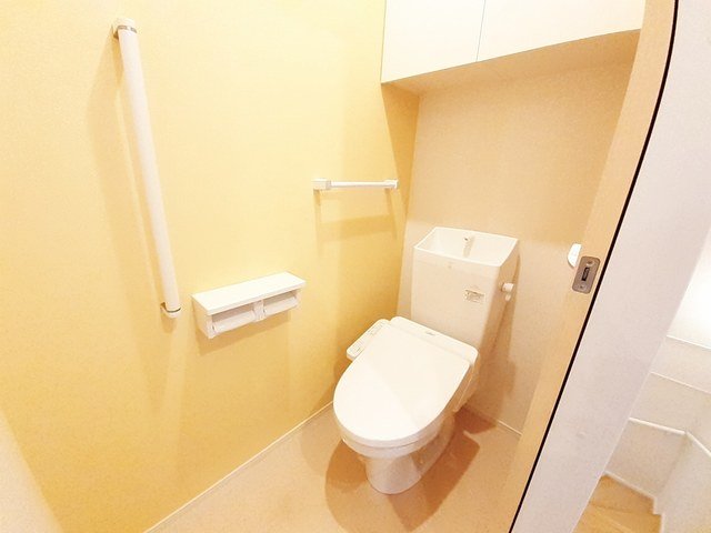 エヴァーグリーン納富分IIのトイレ写真