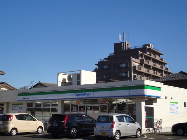 その他　ファミリーマート木更津朝日三丁目店（その他）まで1421m