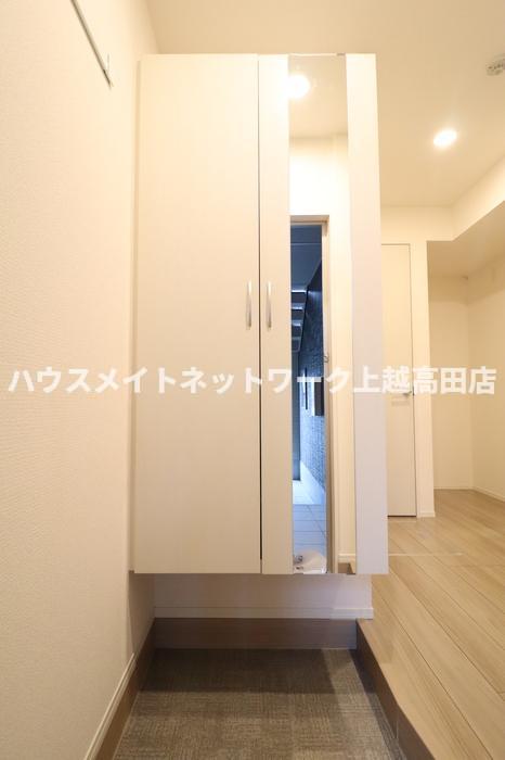 玄関　玄関