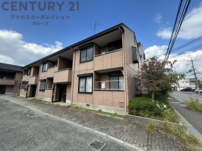 建物外観　コンビニが近くて便利！