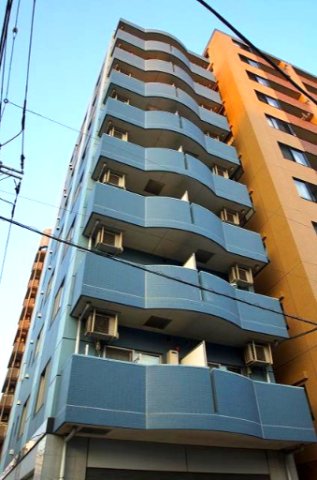 建物外観　横浜駅徒歩圏内のマンションです。