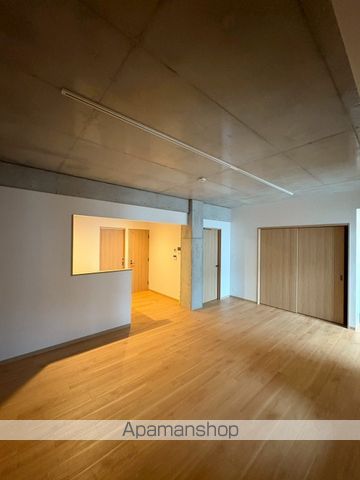 ベルメゾン中村橋ノース NWの居間写真
