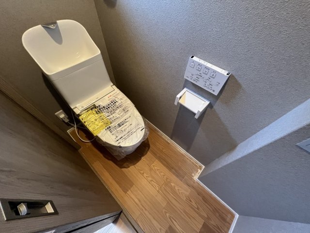 近鉄南大阪線 高鷲駅 徒歩16分 2階建 築52年のトイレ写真