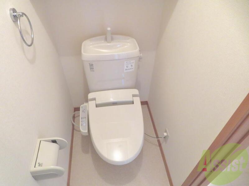 トイレ　トイレも使い勝手がよさそうな感じできれいです。