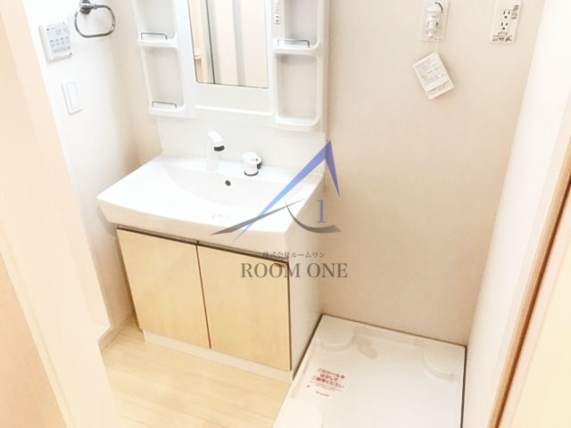 洗面設備　独立洗面台です。