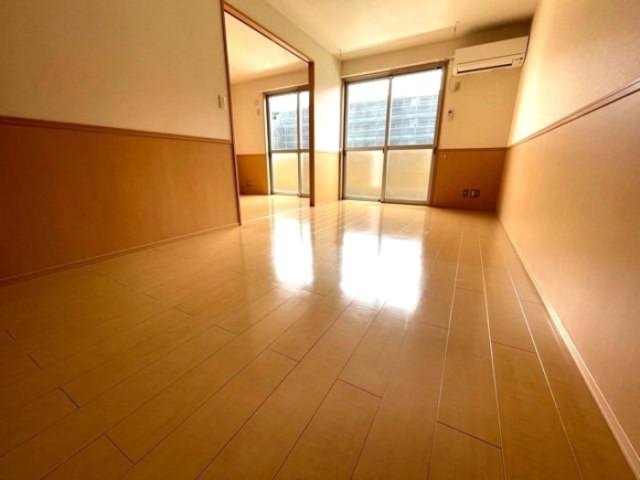 グランメールMの居間写真