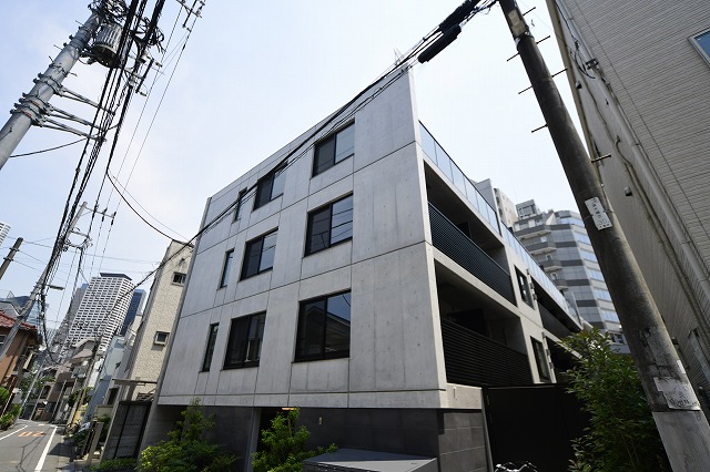 ASTILE西新宿IIの外観写真