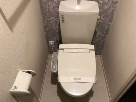 トイレ　別号室参考写真