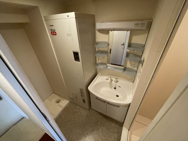 洗面設備　シャンプードレッサー