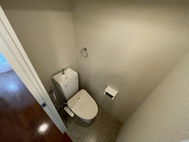 トイレ　ウォシュレット
