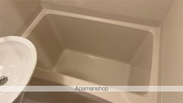 ＪＲ常磐線 北柏駅 徒歩6分 2階建 築18年の風呂写真