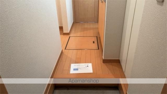 ＪＲ常磐線 北柏駅 徒歩6分 2階建 築18年の玄関写真