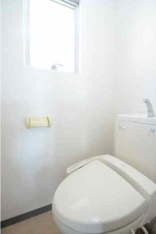 トイレ　シンプルで使いやすいトイレです