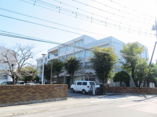 高校・高専　埼玉県立春日部工業高校（高校・高専）まで701m