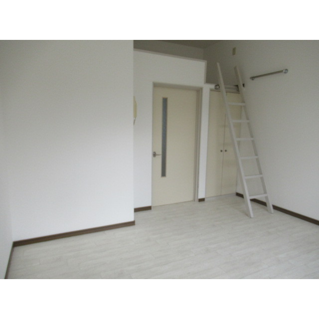 信開セルーラ細工町の居間写真