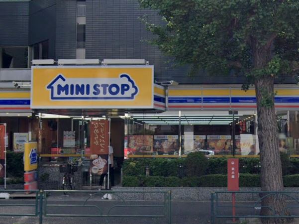 コンビニ　ミニストップ 杉並消防署前店（コンビニ）まで208m