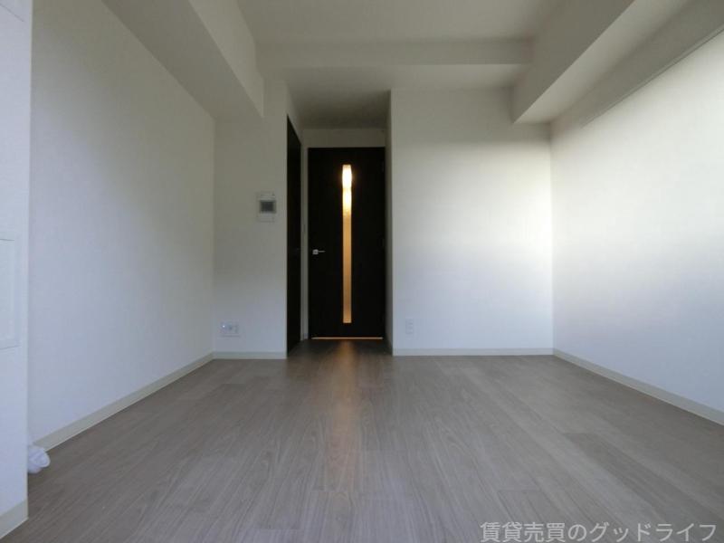 ファステート京都堀川スクエアの居間写真