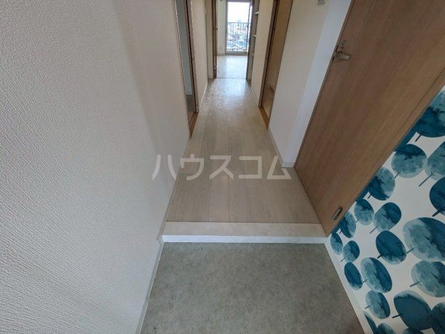 グランドハイツ川本の玄関写真