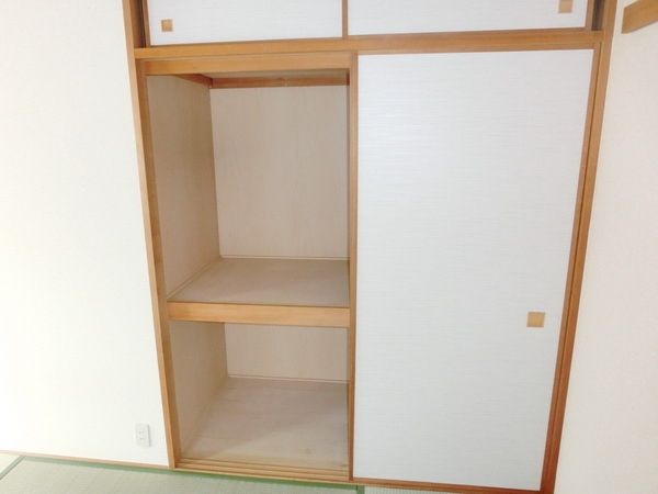 収納　☆各居室収納あり☆