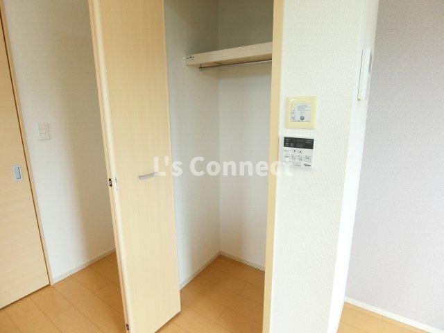 その他設備　ＬＤＫにもクローゼット付き。