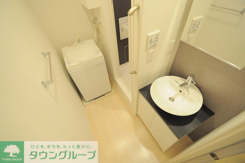 洗面設備　同シリーズの類似となります。現況を優先致します。