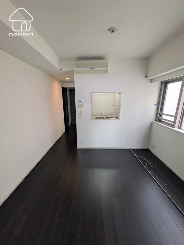 居室・リビング　キッチンからお部屋が見えます