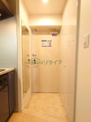 玄関　参考写真　別のお部屋のお写真です