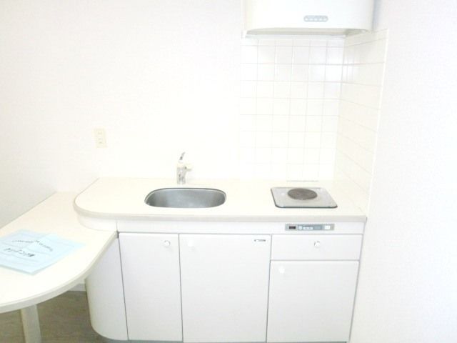 キッチン　別部屋参考写真