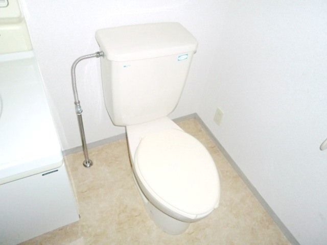 トイレ　別部屋参考写真