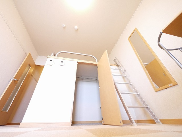 収納　たっぷりとした収納スペースです
