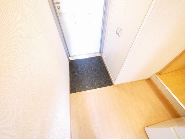 玄関　明るい玄関です