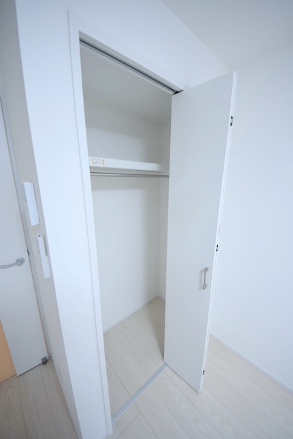収納　～同施工会社同商品参考写真～