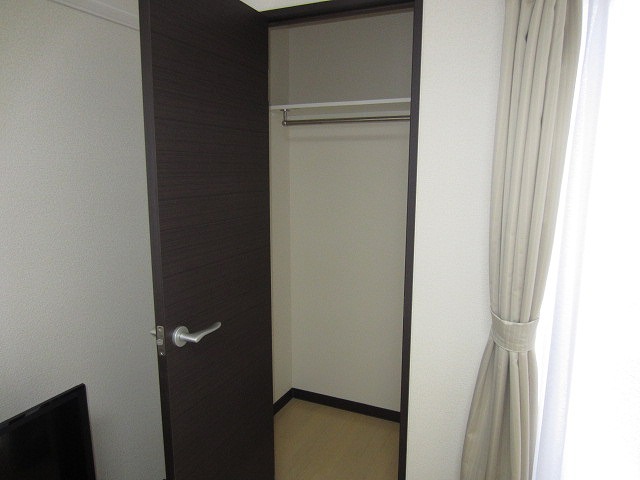 収納　ウォークインクローゼット