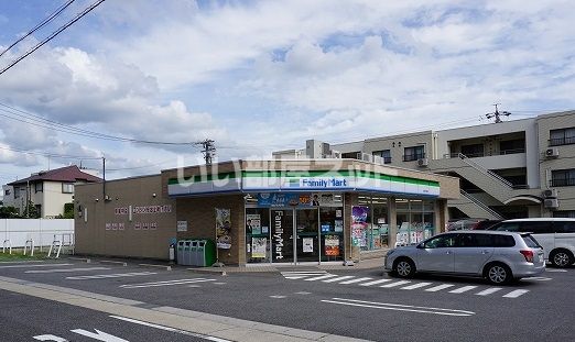 コンビニ　ファミリーマート 藤が丘南店（コンビニ）まで411m