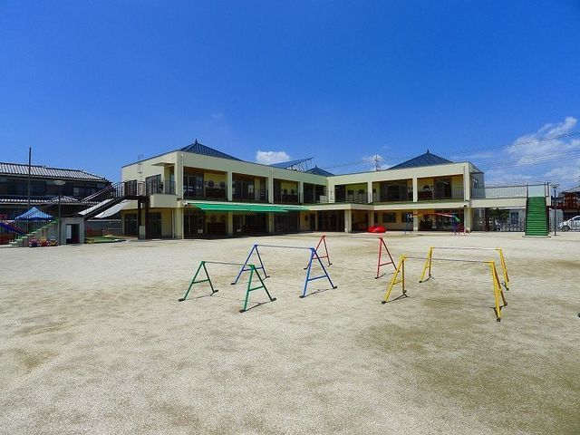 【太田市寺井町のアパートの幼稚園・保育園】