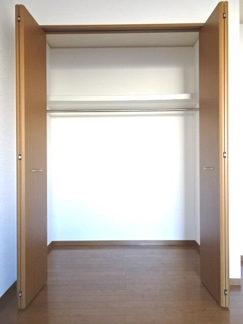 収納　たっぷり収納できるクローゼット